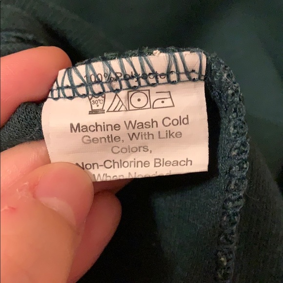 Cropped Green Sweater - Picture 2 of 4